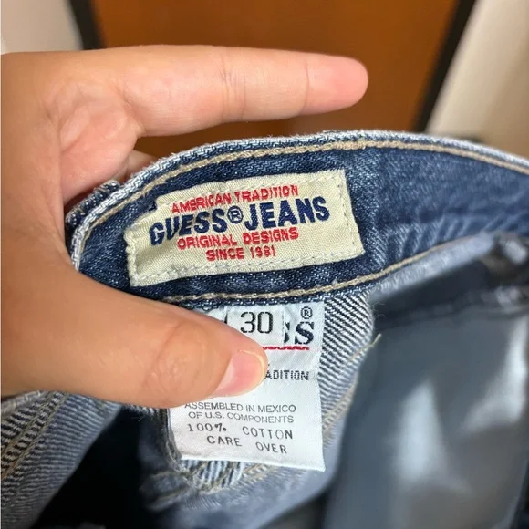 Vintage Guess Jeans - Picture 4 of 4